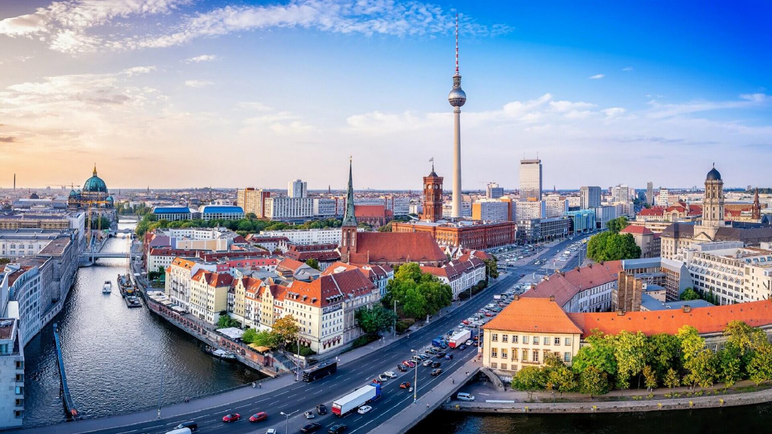 Løfte biord Professor Berlin - Top Attractions in Germany's Capital - Kanoo Travel